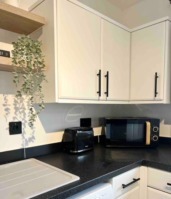 The Nook - Cosy Coastal Retreat Near Sandbanks Poole Eksteriør billede